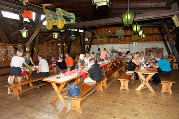 27072018-IRENE-KARIN-FEIER_VERPARTNERUNG-5D_430.jpg 